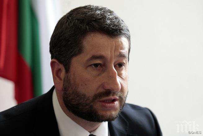 Хр. Иванов ще бъде изслушан за предоставянето на БГ гражданство