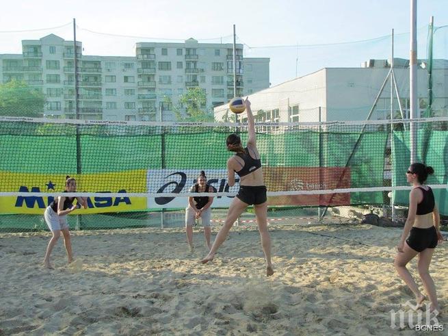  България с две двойки на Балканиадата по плажен волейбол до 20 години