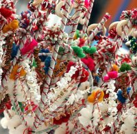 3 бона гаранция за мъж, отвлякъл сурвакарчета 