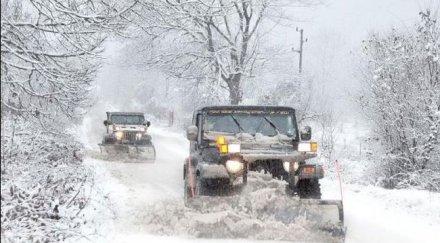 950 снегорина чистят държавата