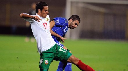 наказват българия играе без публика глобяват хил швейцарски франка