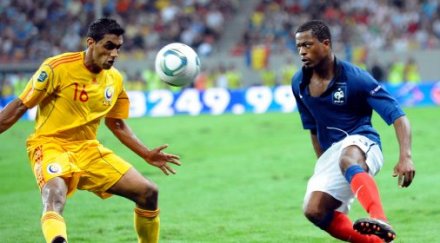 румънски национал партнира бербатов фулъм