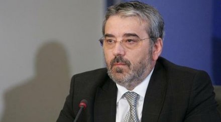 ангел семерджиев укрил огромен имот несебър