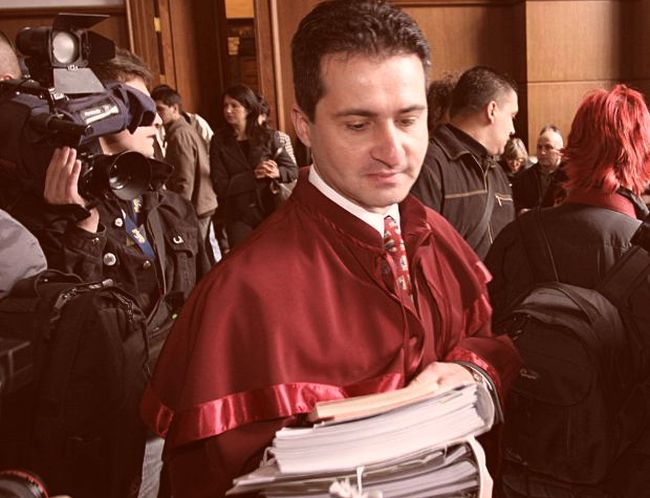 Божидар Джамбазов пред ПИК: В Македония млъкнаха по делото Илинден