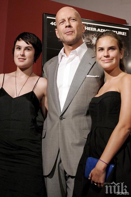 Дупето на Талула Уилис лъсна на улица в Ню Йорк