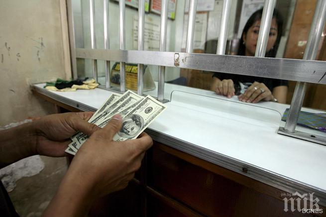 Еврото поскъпва спрямо долара заради Гърция