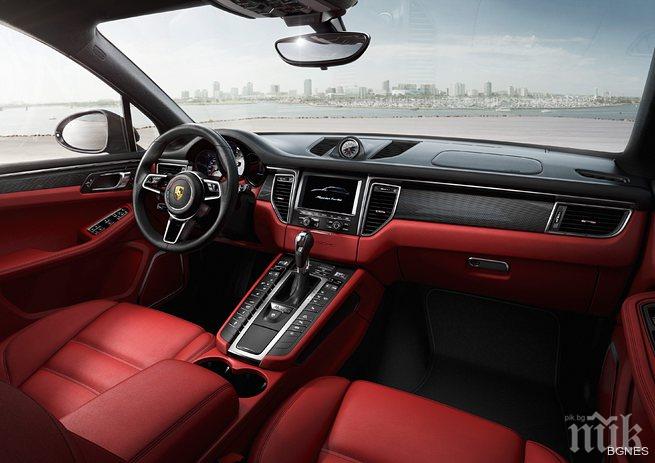 Продават последното Порше на Стийв Маккуин