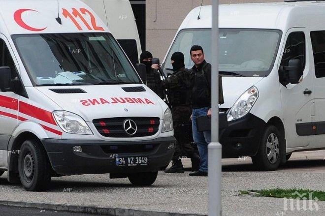 Трети полицай убит за два дни в Турция