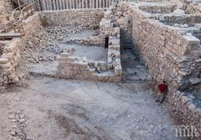 Археолози откриха останки от древногръцко имение в Крим