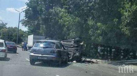 кървав кошмар бургас автомобил преобърна прати цяло семейство болница детенце безсъзнание