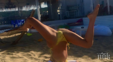 шефката мис силикон разчекна плажа горещи снимки