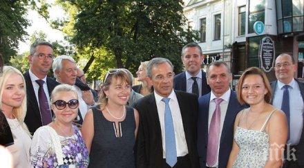 френски депутат крим езикът татарите станал официален