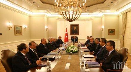 давутоглу започнахме серия въздушни наземни удари пкк