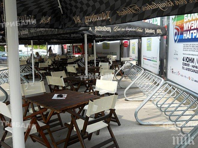 Изпечени бандити тарашат наред врачански кафенета