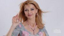 Росица Кирилова сложи силикон! Вижте промяната на певицата! (снимка)