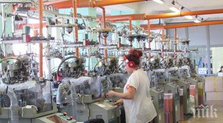 ексклузивно масови протести цялата страна сряда 1000 фирми заплашват блокират града заради цената тока домусчиев барикадата