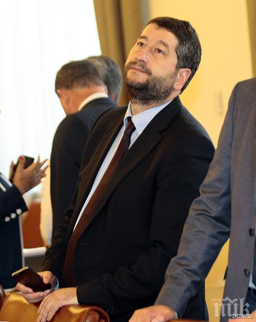 Христо Иванов: Допускам обрати по консенсуса за промени в Конституцията