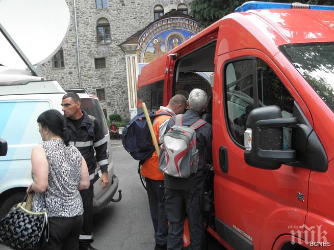 Мъж е обгазен при гасенето на пожара в Рила