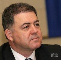 Министър Ненчев посети летище Граф Игнатиево
