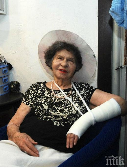 Драма! Стоянка Мутафова в ужас от деменция - лекари уплашиха актрисата, че може да си загуби паметта
