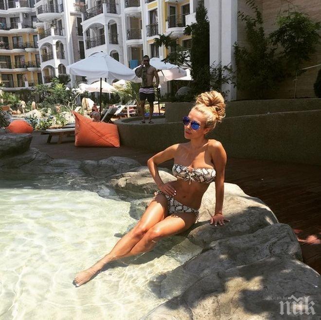 Плажен патрул: Русата Златка показа секси тяло (снимки)