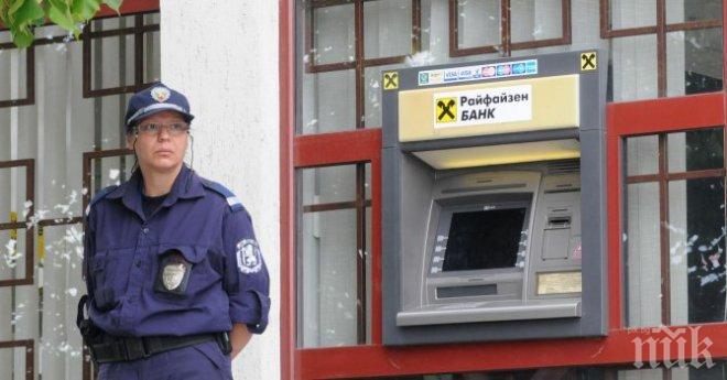 Забраняват късите поли в МВР