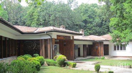 заможни пенсионерки първите обитатели резиденция липник