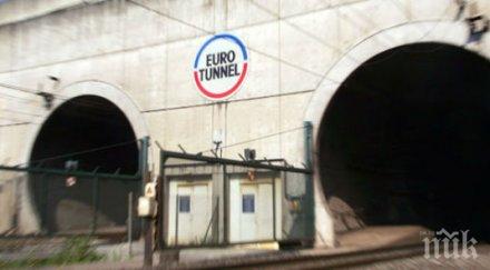 3000 нелегални имигранти продължават щурмуват ламанша