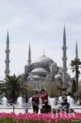 турският туризъм назад милиарди долари заради опасения сигурността