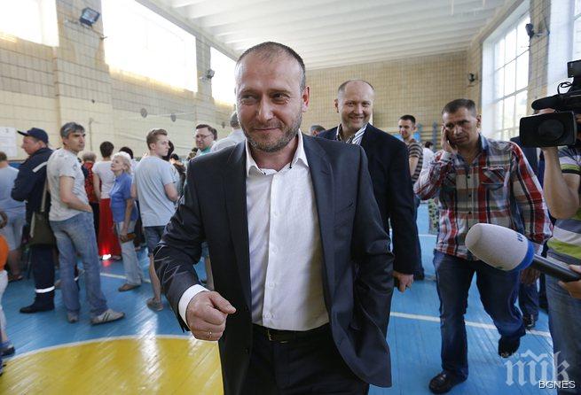 Стратфор: Десният сектор вече е заплаха за Украйна 