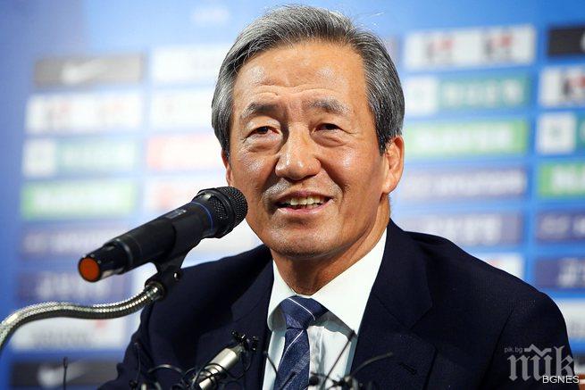 Корейски милиардер се включва в битката за ФИФА