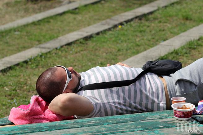 Лекар: При прояви на прегряване, не се самолекувайте