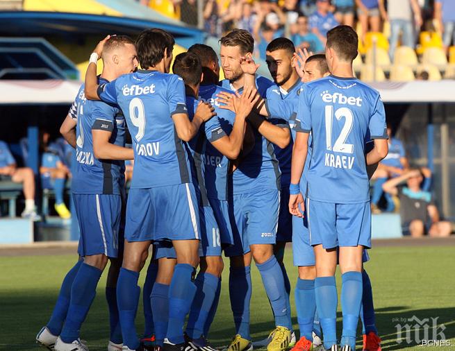 Групата на Левски за мача с Лудогорец