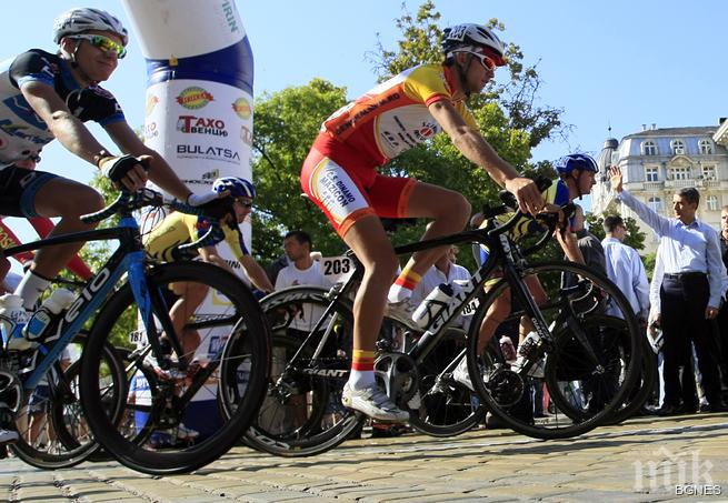 Историческо постижение за българските колоездачи в Тбилиси