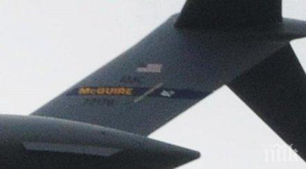 див екшън два пътнически самолета разминали около метра безпилотен самолет йорк