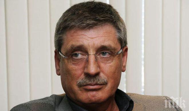 Сашо Дончев пак се прави на герой