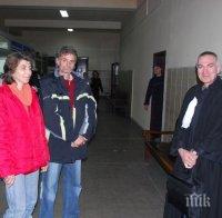 Семейство осъди социалните - взели им децата и ги дали на роми