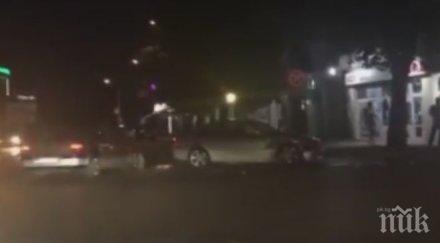 червено бмв голф потрошиха жестоко пловдив видео