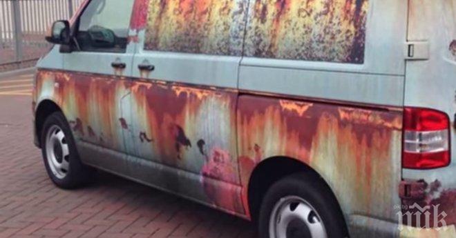 Мъж реши да превърне чисто новата си кола в парче боклук. Причината? Невероятно добра идея!