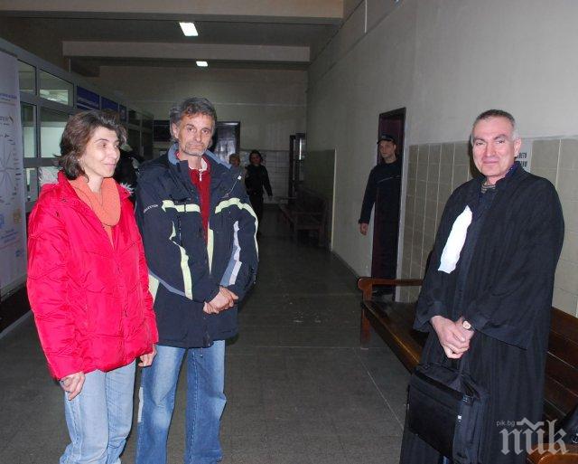 Семейство осъди социалните - взели им децата и ги дали на роми