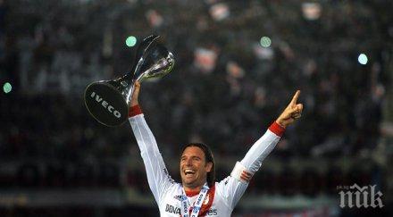 кавенаги продължи кариерата сащ