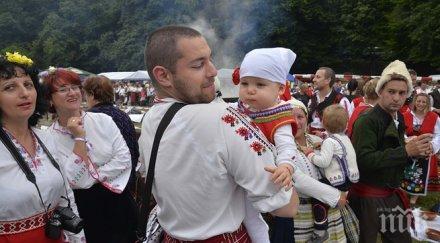 копривщица става център народното творчество