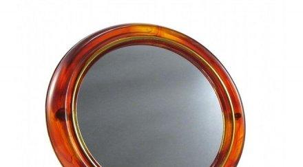 необичайно огледало оценява здравния статус