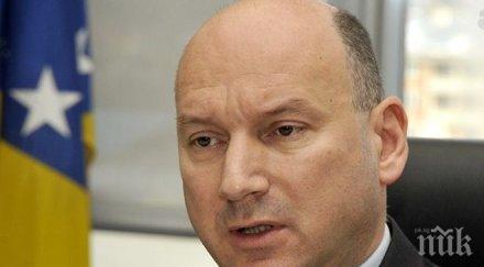 уволниха шефа босненския данс бил небрежен време протести