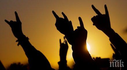 холивудски вампири записаха албум