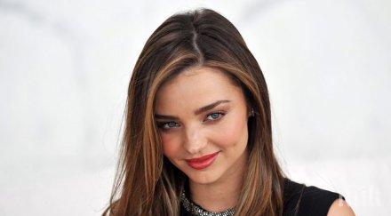 миранда кер разкри поддържа слаба