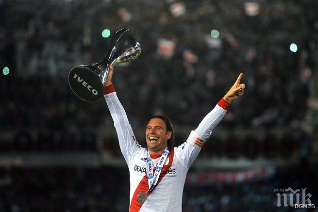 Кавенаги ще продължи кариерата си в САЩ