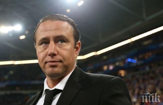 Регекампф пристигна на стадиона в Ловеч, извежда играчите на тренировка