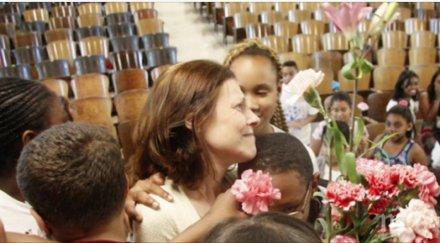 ученици направиха страхотен жест своята учителка деца мечта история разтопи сърцето