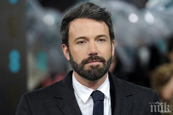 Бен Афлек излиза с бавачката на децата си 